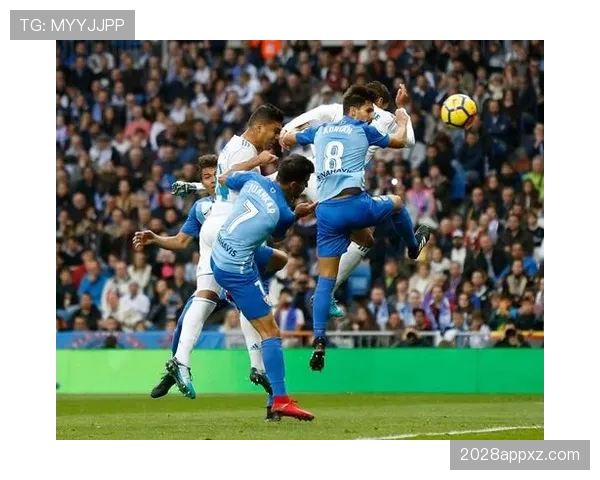 中止比赛的规则边界：什么情况下裁判必须终止比赛？