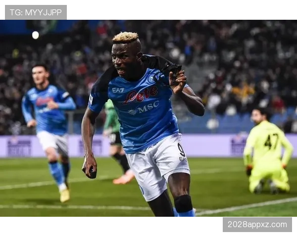 奥斯梅恩与努涅斯：终结效率差异背后的战术角色解析