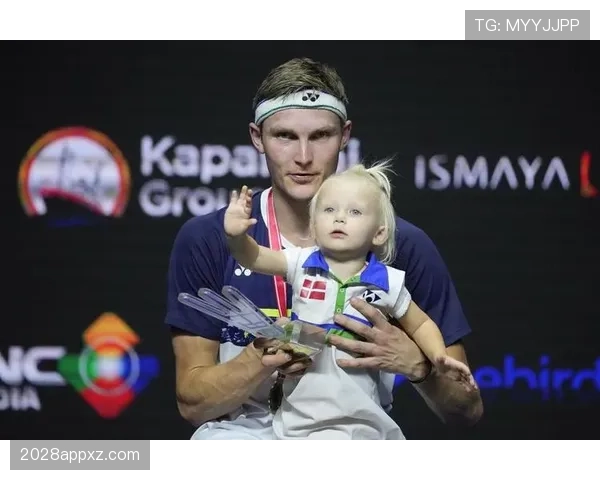 安赛龙每天吃牛排配蛋白粉，自律到连狗都嫌